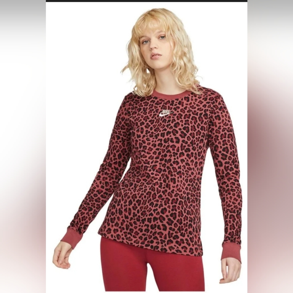 Nike Women's Red Leopard Print Long Sleeve Top Size L